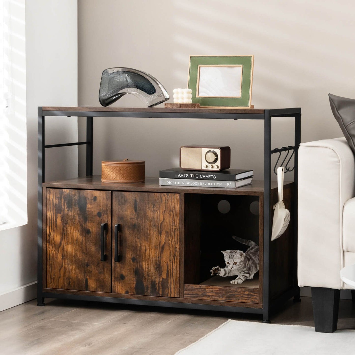 Cat Litter Box Enclosure with Integrated Scratching Pad and Dual Shelving Units